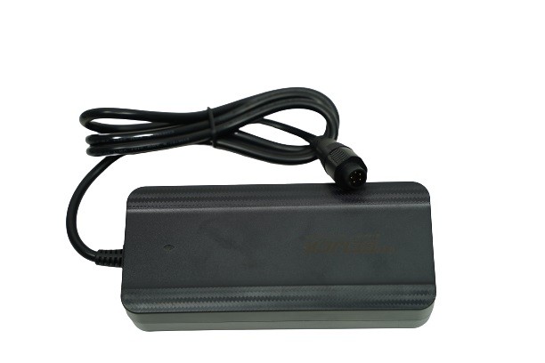 Accu oplader 42v / 2.0ah 5-pins aansluiting (113-4-c)