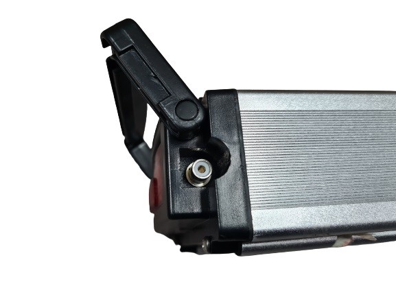 Accu 36V plug 10mm (Kingroma) (90-6-A) 