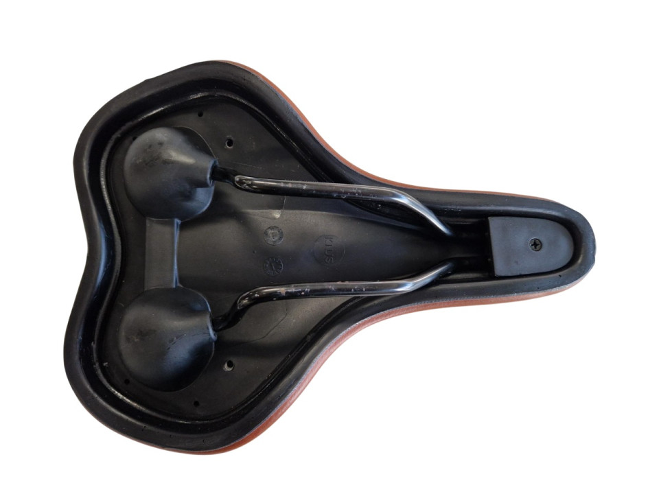 Zadel Enik easy bruin (85-3-a)