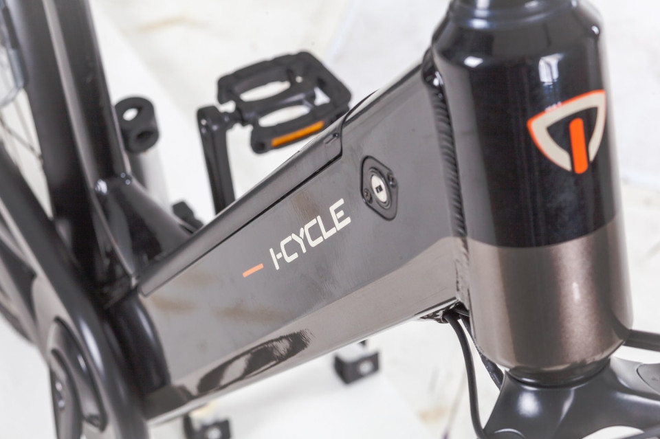 Icycle Vibe FHM - glanzend zwart - elektrische damesfiets