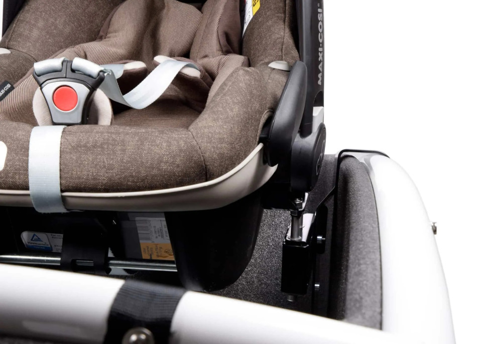 (201B5b) Maxi cosi adapter Urban Arrow