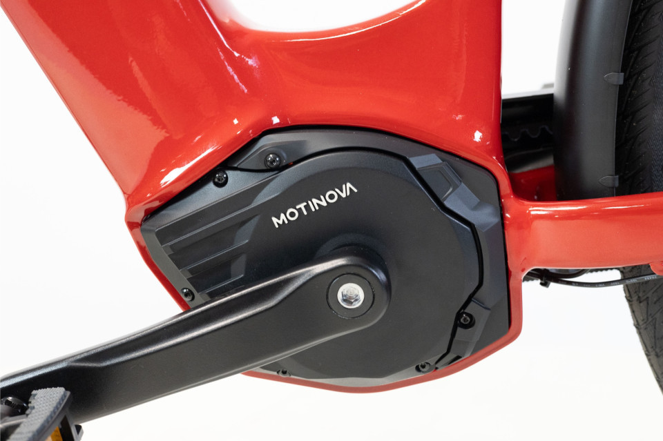 Van Rixtel Ultimate - Showroommodel - cherry red - elektrische damesfiets