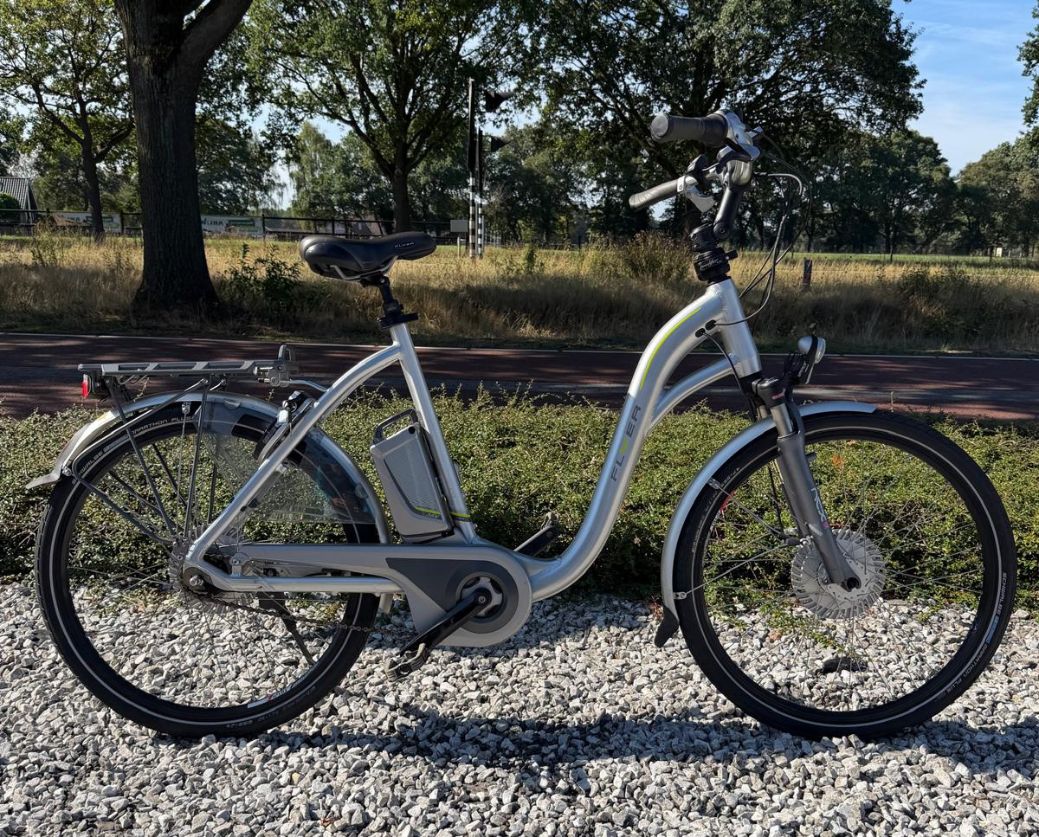 Bizobike Rihanna