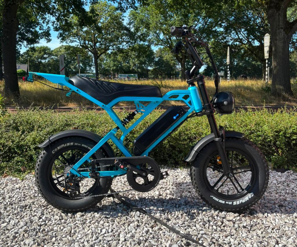 Bizobike Rihanna