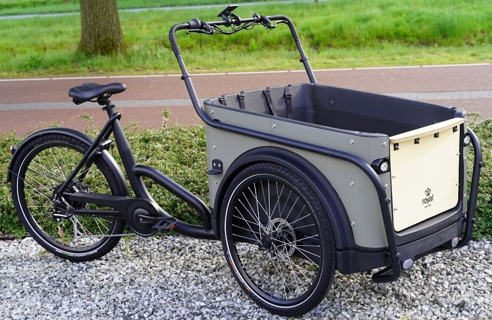 Royal Shuttle Premium